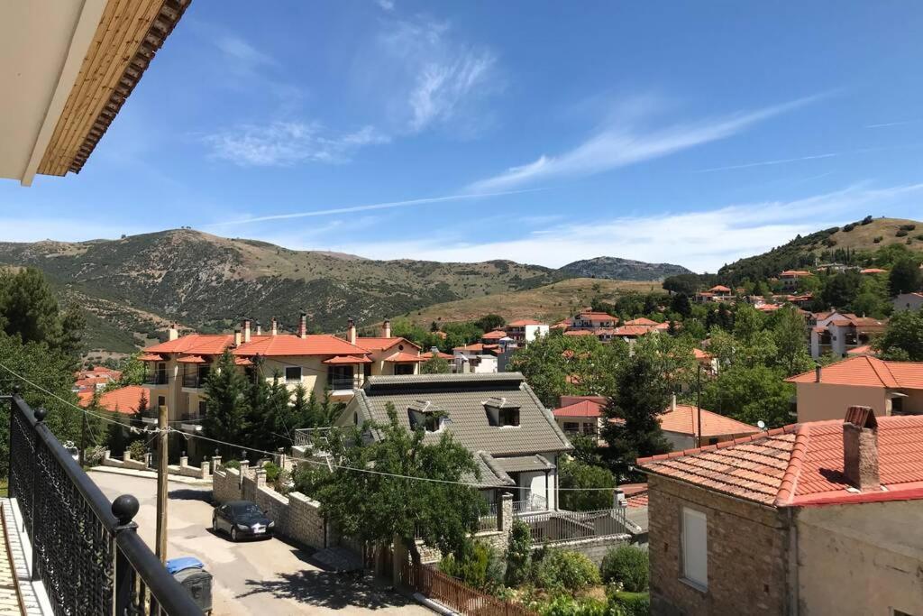 Velia Guesthouse Kalavryta Exterior photo