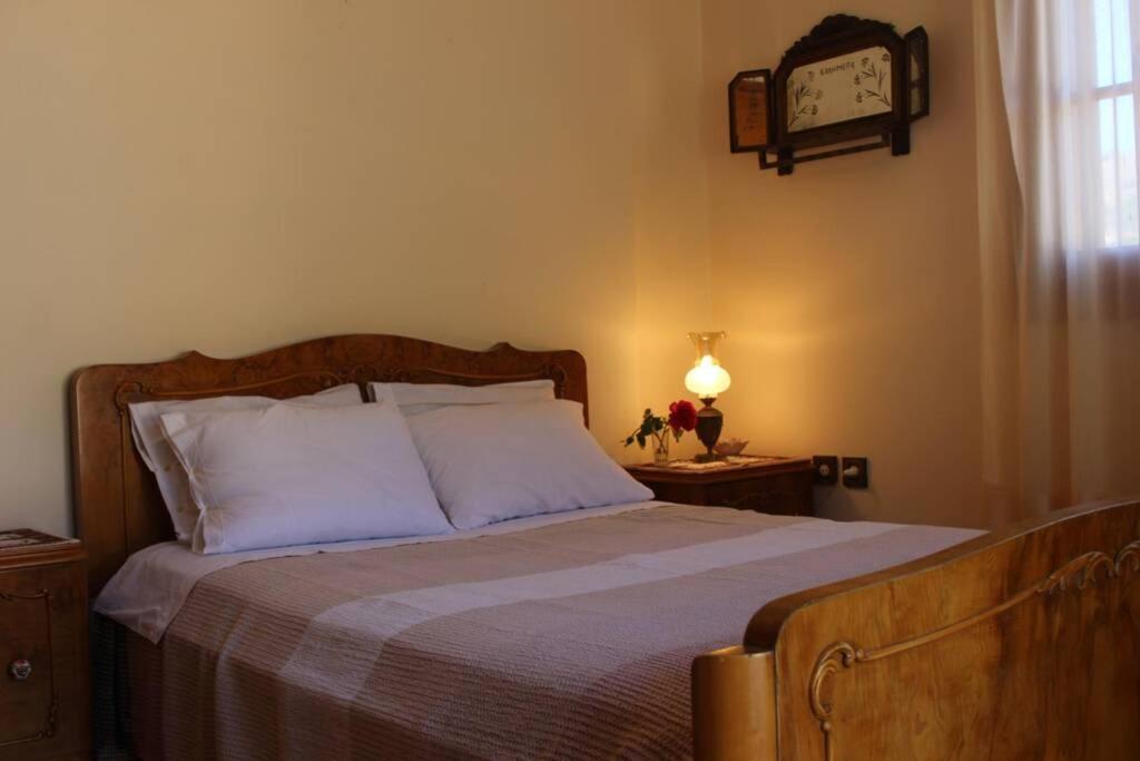 Velia Guesthouse Kalavryta Exterior photo